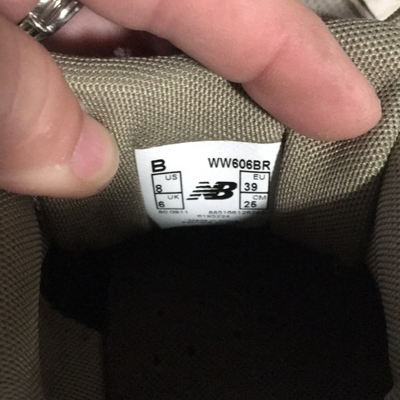 New Balance 606 woman’s brown/tan/blue lace up sneakers size 8B - Picture 5 of 7